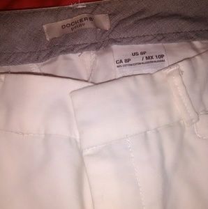 Ladies petite capris